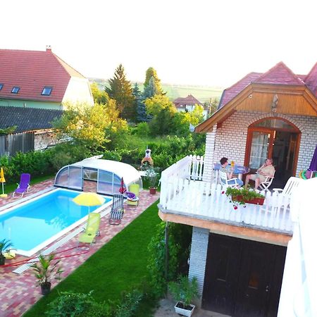 Joker Villa Apartmanhaus Hévíz Exteriör bild