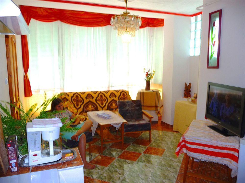 Joker Villa Apartmanhaus Hévíz Exteriör bild