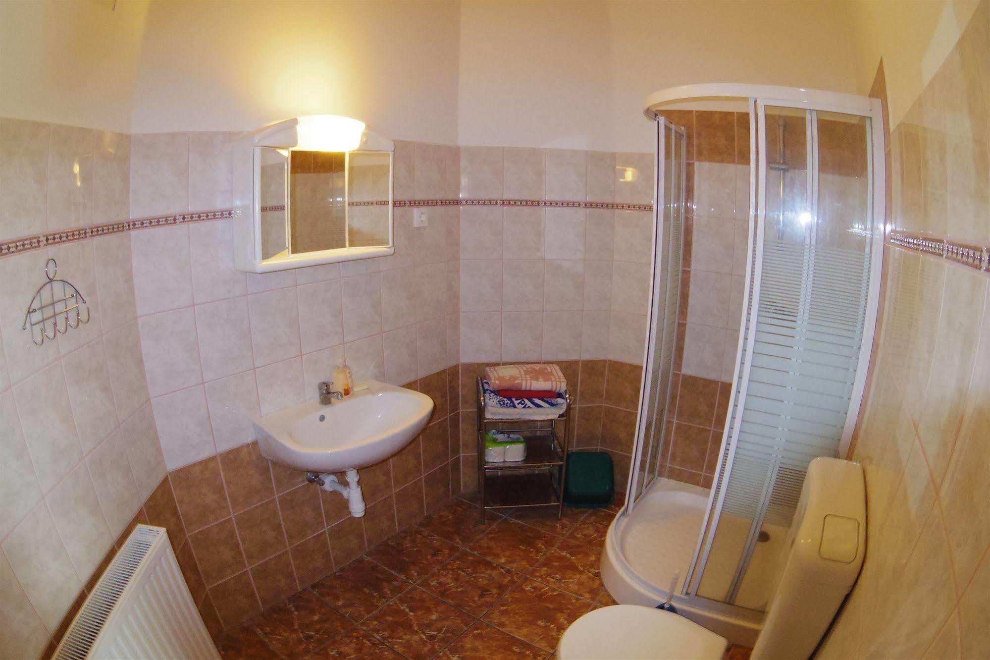 Joker Villa Apartmanhaus Hévíz Exteriör bild